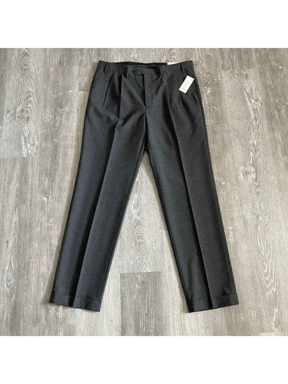 NWT Lauren Ralph Lauren Men's NEIL Pleated Dress Pants 38x34 Charcoal Cuffed